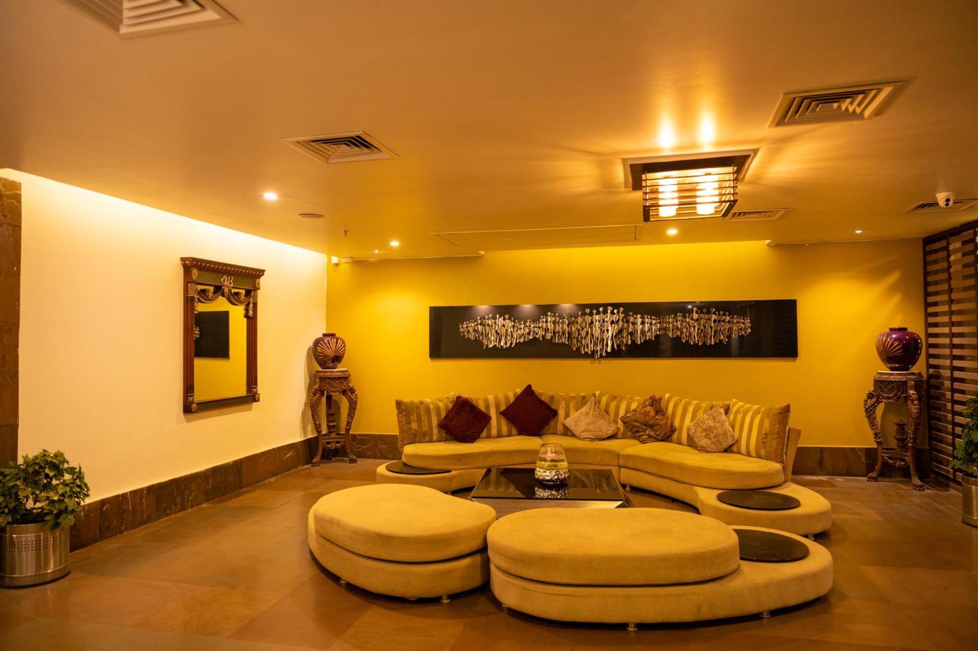 Ramada Ajmer Kishangarh  Εξωτερικό φωτογραφία